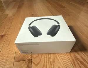 Apple AirPods Max Wireless Over-Ear Headphones Midnight USB-C